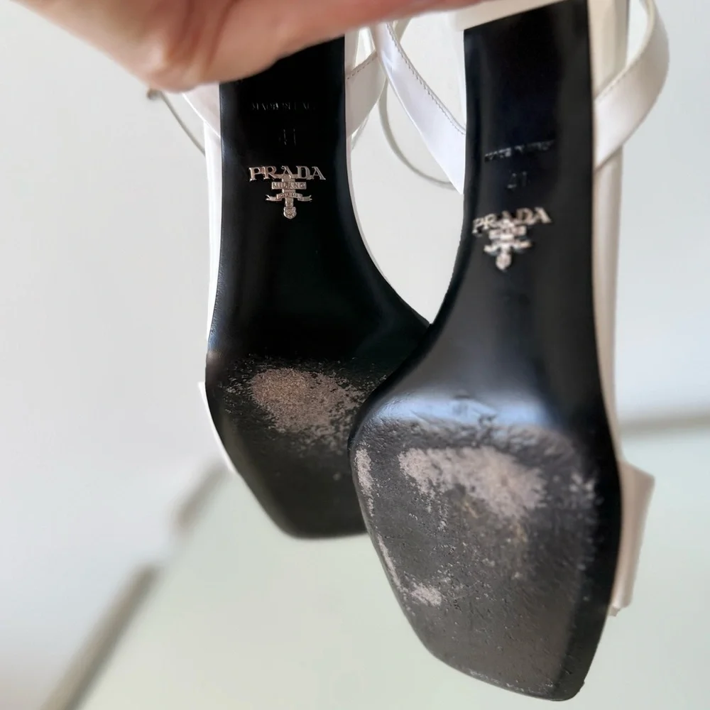 EUC PRADA Rosette leather sandals 41 - Picture 14 of 15